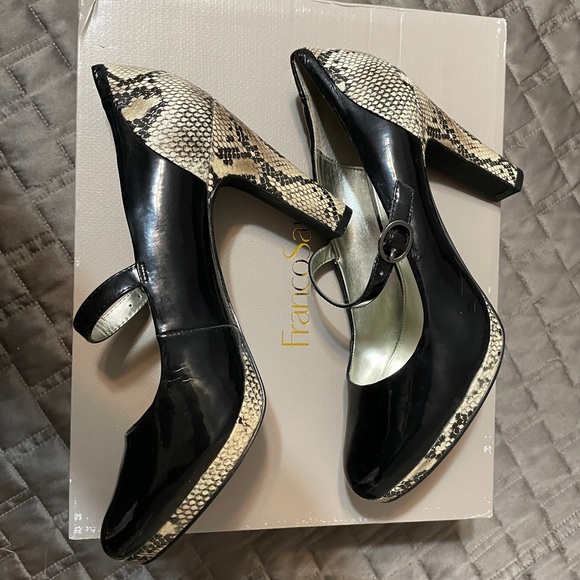 ALFANI MARY JANE HEELS-VERY GOOD CONDITION - Picture 4 of 6